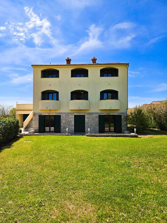 Aenona Sea View Apartments Nin Kültér fotó